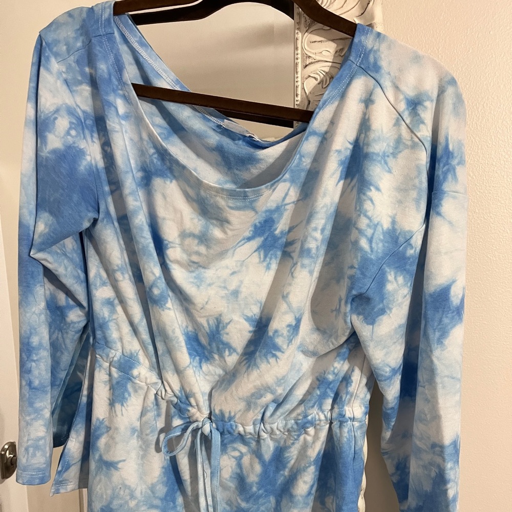 Venus blue white tie dye off the shoulder top shirt Venus medium women’s
